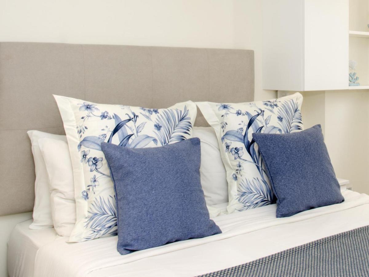 Sitges Spaces Oasis Suites- 4 Bedroom, 4 Ensuite Bathrooms, Terrace, Pool, Sitges Centre Exterior foto