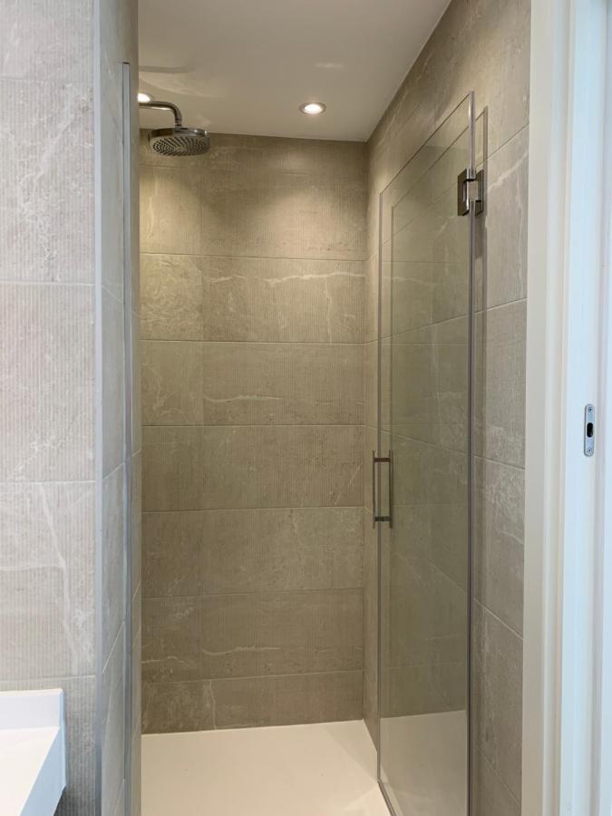 Sitges Spaces Oasis Suites- 4 Bedroom, 4 Ensuite Bathrooms, Terrace, Pool, Sitges Centre Exterior foto