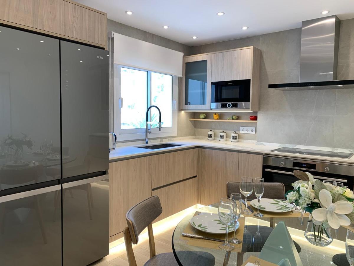 Sitges Spaces Oasis Suites- 4 Bedroom, 4 Ensuite Bathrooms, Terrace, Pool, Sitges Centre Exterior foto